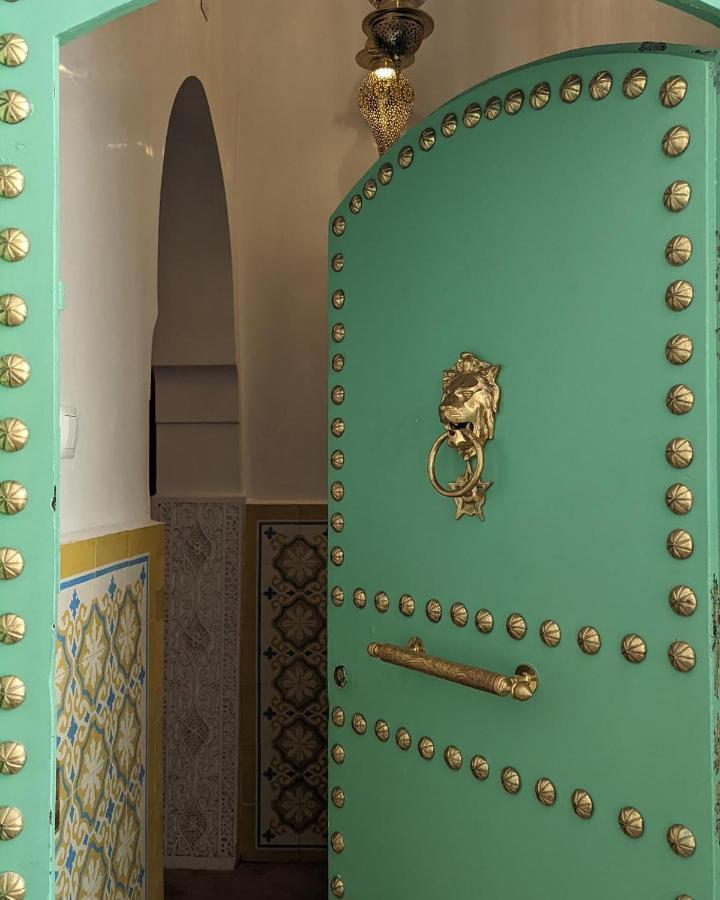 Riad Villa With Mediterranean Sea Views Of Spain And Gibraltar 丹吉尔 外观 照片
