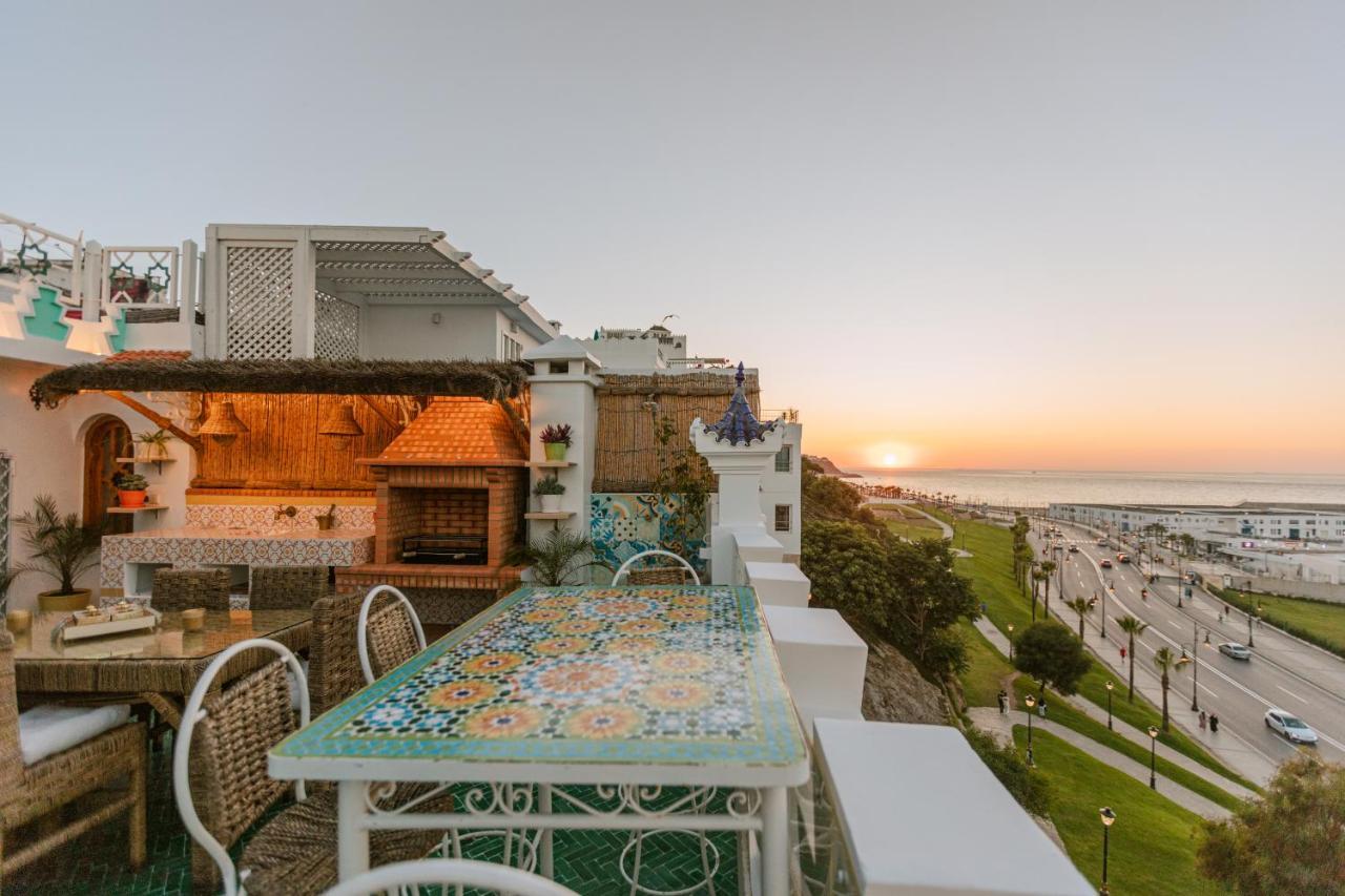 Riad Villa With Mediterranean Sea Views Of Spain And Gibraltar 丹吉尔 外观 照片
