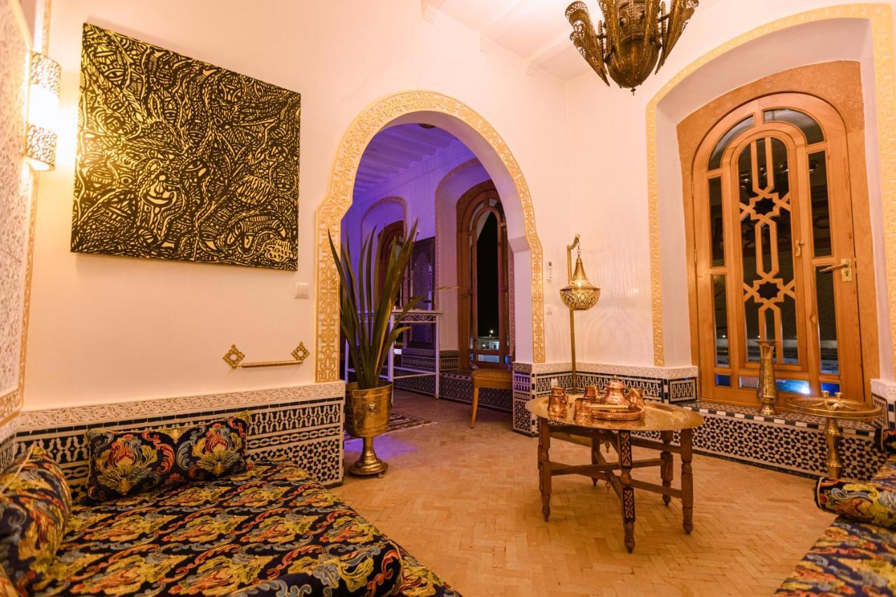 Riad Villa With Mediterranean Sea Views Of Spain And Gibraltar 丹吉尔 外观 照片