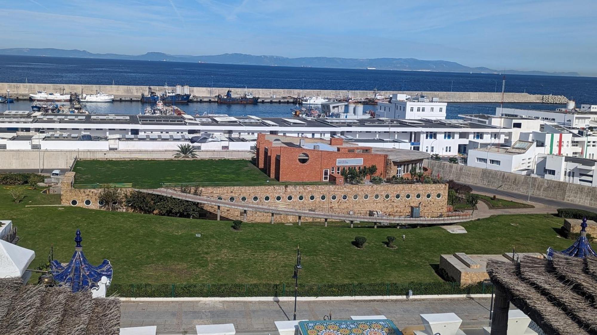 Riad Villa With Mediterranean Sea Views Of Spain And Gibraltar 丹吉尔 外观 照片