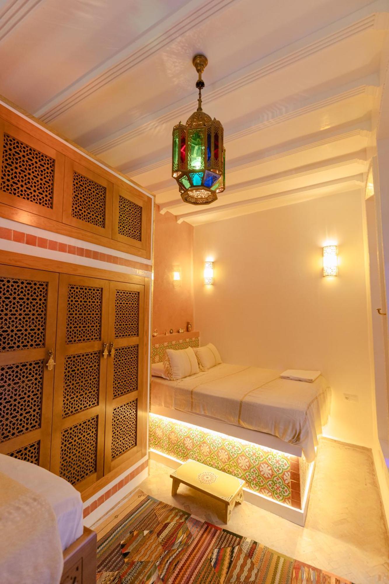 Riad Villa With Mediterranean Sea Views Of Spain And Gibraltar 丹吉尔 外观 照片