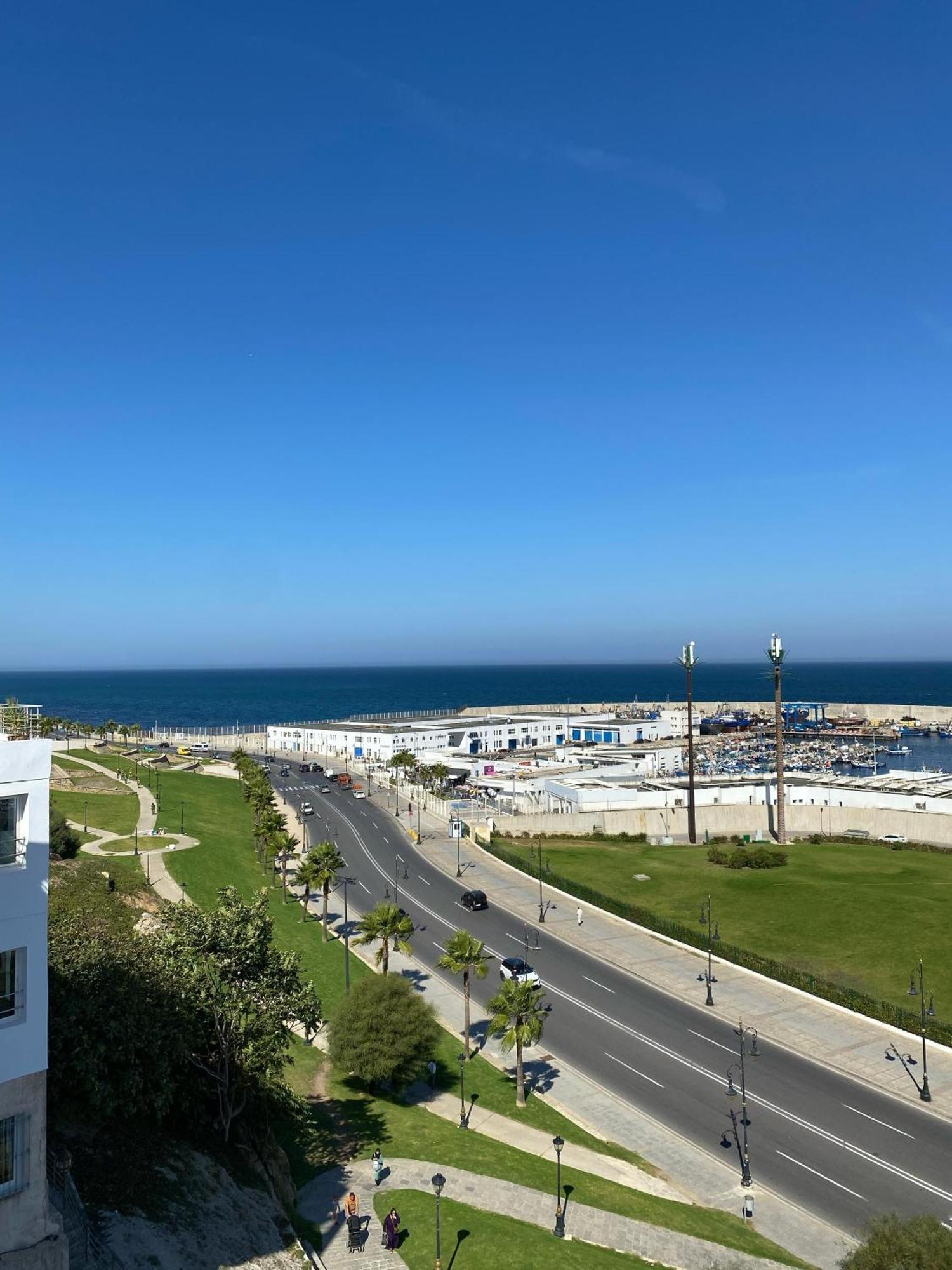 Riad Villa With Mediterranean Sea Views Of Spain And Gibraltar 丹吉尔 外观 照片