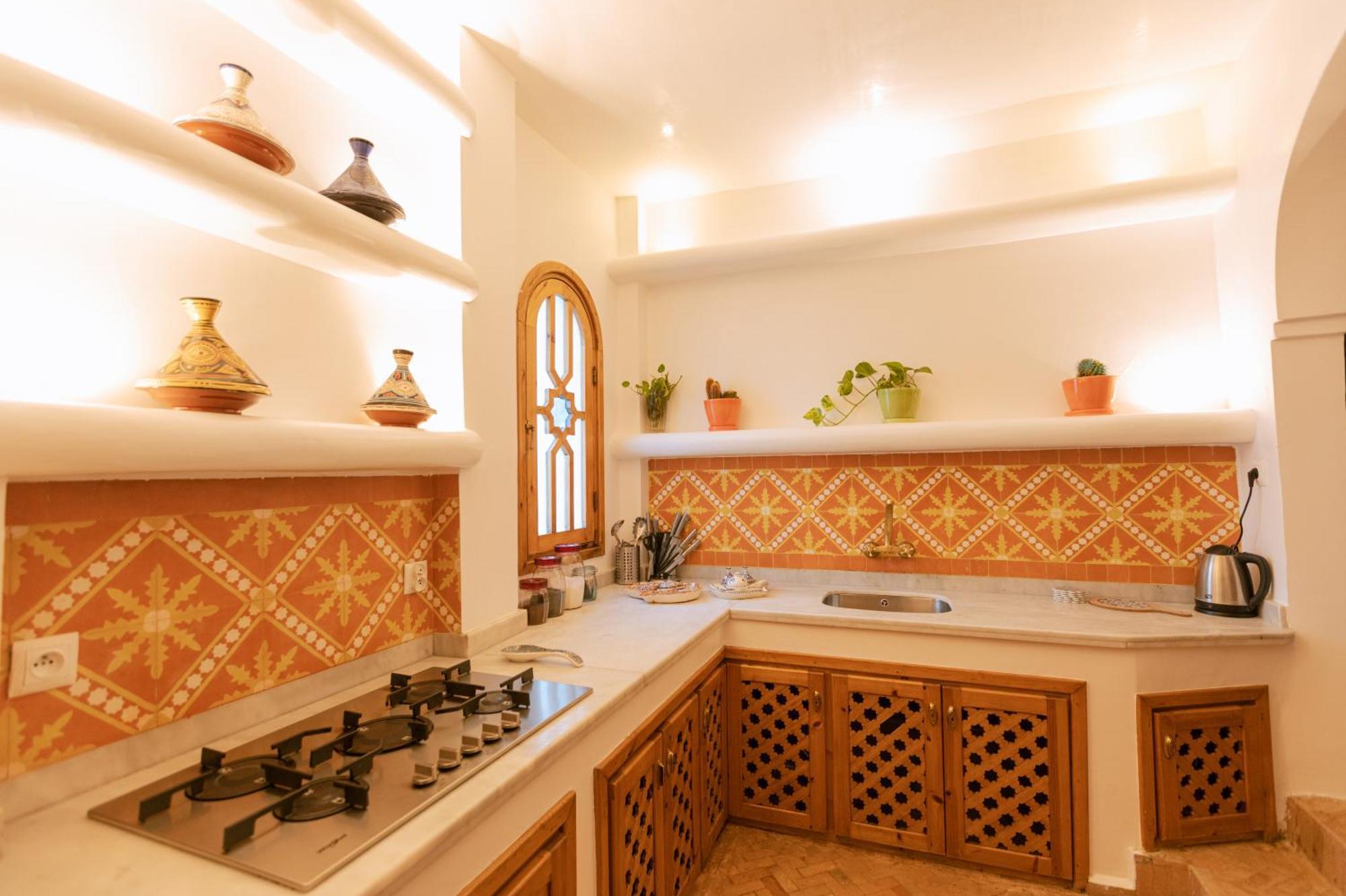Riad Villa With Mediterranean Sea Views Of Spain And Gibraltar 丹吉尔 外观 照片